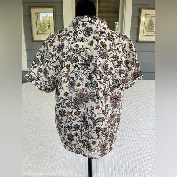 Rachel Zoe size medium, button-down, blouse, floral Paisley, print 100%Linen - Picture 2 of 5